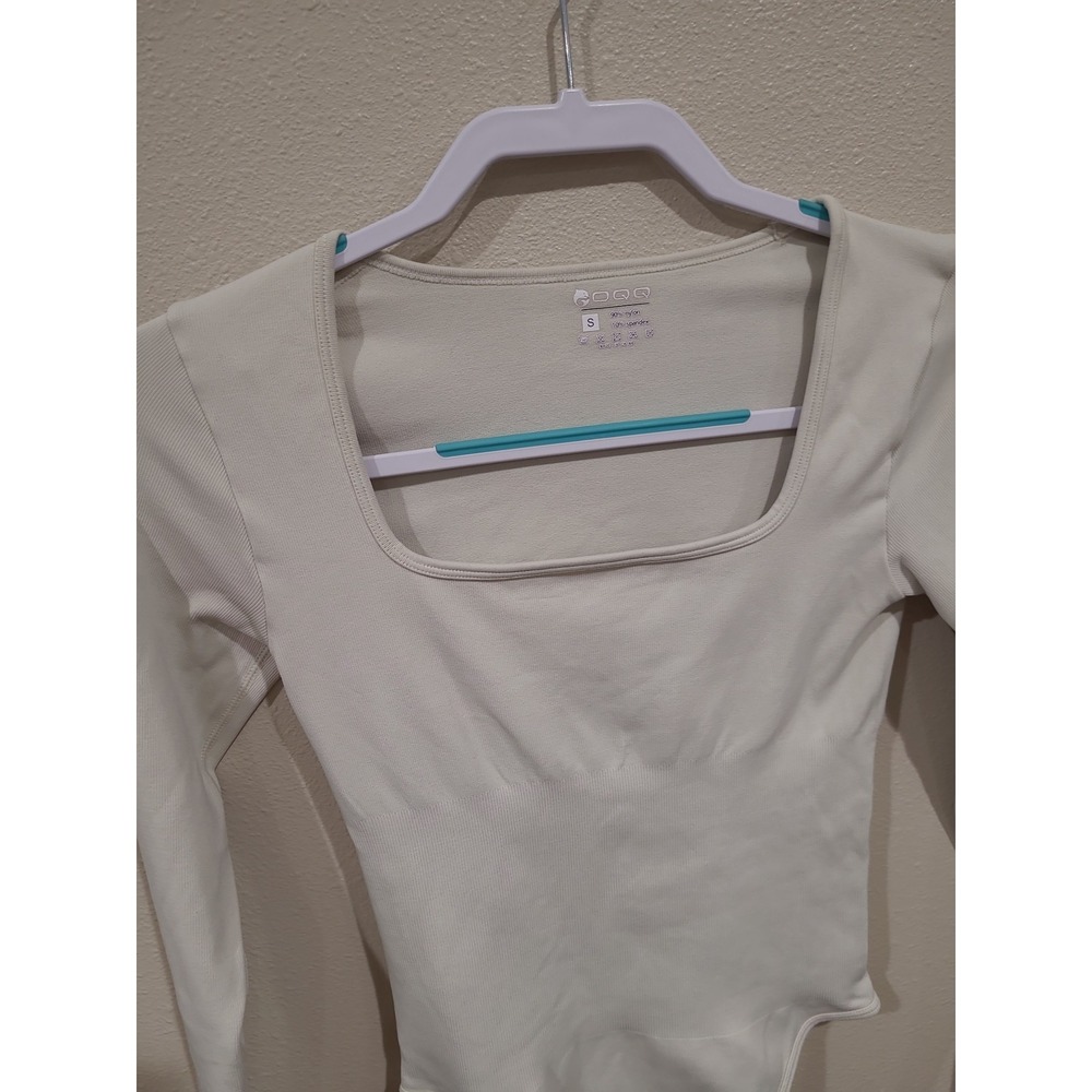 OQQ body shaping Bodysuit Ivory long sleeve Sq Neckline closet staple Women SZ S - Picture 4 of 11